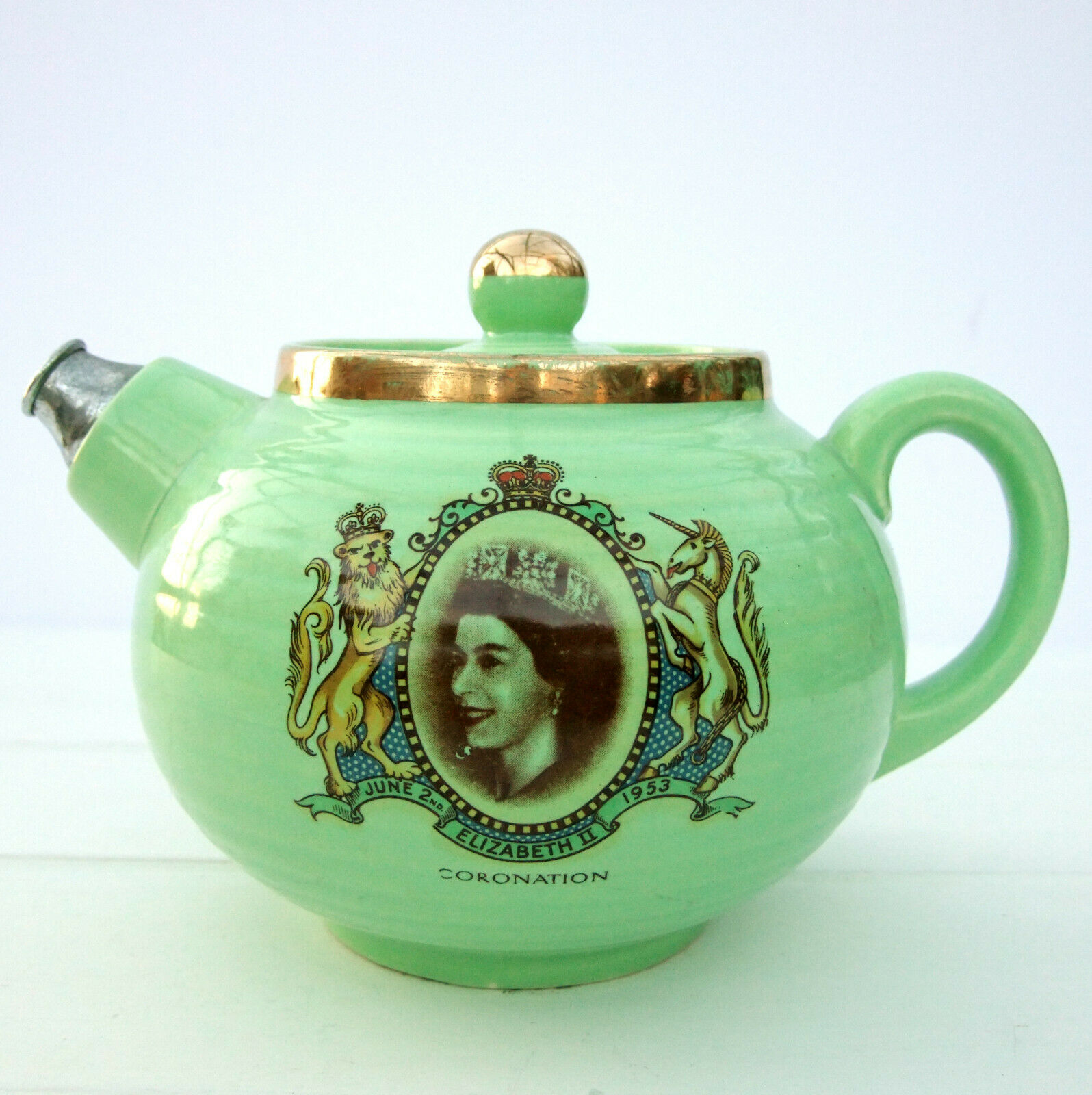 Vintage Queen Elizabeth II 2024 Coronation Dartmouth Teapot